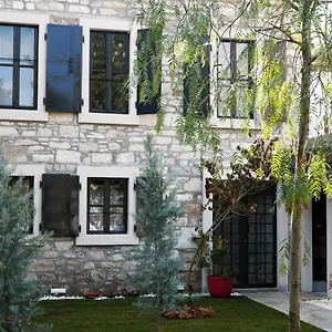 1870's Taş Cafe&bakery Otel